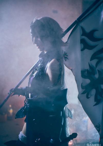黑丝美女