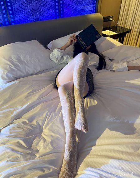 图书馆的女朋友免费看