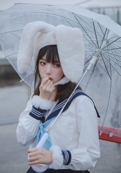 感宫世界