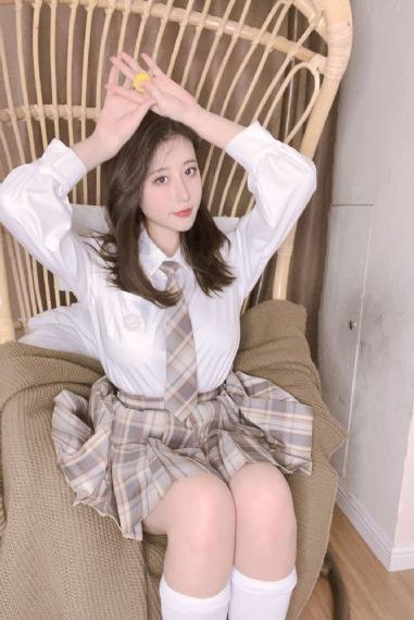 秋霞三级伦电影