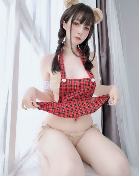 杏美月