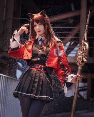 美丽的姑娘播放视频
