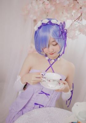 请和这样的我恋爱吧电视剧免费观看
