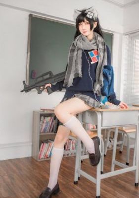 玩皮的女友