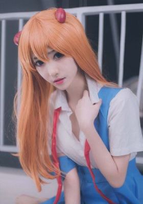 虞美人盛开的山坡
